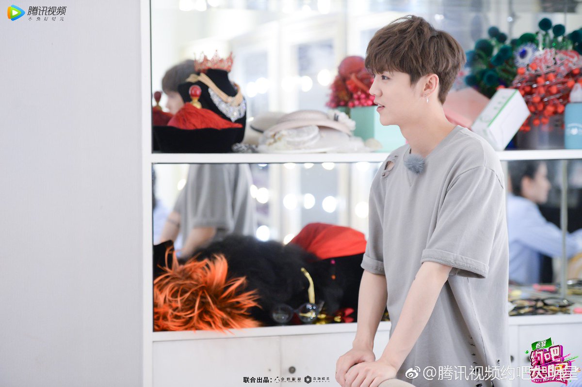 luhanpics's tweet photo. https://t.co/QoLYKG4JgF