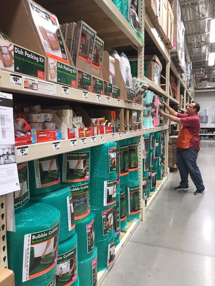 hewittglass's tweet photo. Way to go Elvis!!  The aisles in D23 are PERFECT! @JanaVugteveen @ccyinger https://t.co/fUkTBkeiYs