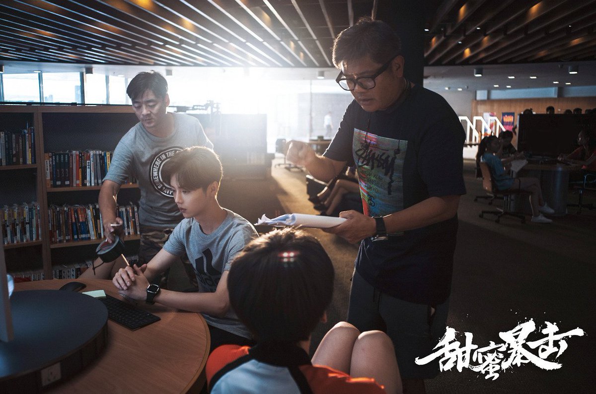 luhanpics's tweet photo. Jiayou! 💪 https://t.co/Imvbfu1VvO