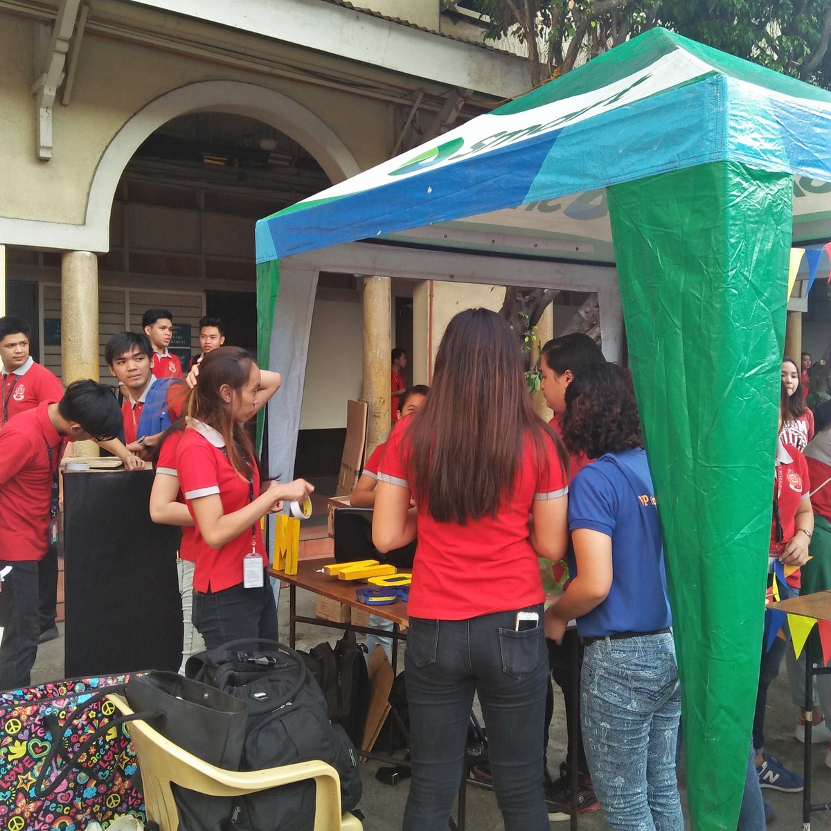 lpucbasg's tweet photo. Preparing for Membership Drive at LPU Quadrangle. #ONECBA #JPIA #PSCAS #MANSOC ๐๐ https://t.co/kFGZvBTlQT