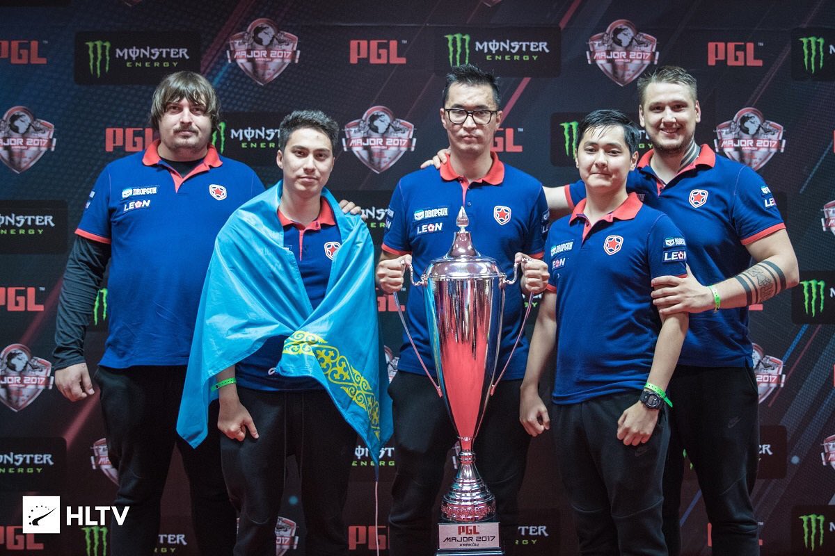 ProsportsKz's tweet photo. Чемпионы! #major2017 @GambitEsports 🇰🇿 https://t.co/WD0kCQkPiP