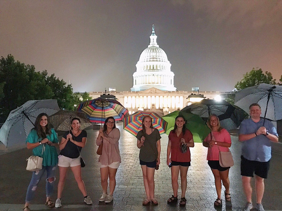 AuburnDM's tweet photo. When you make it rain everywhere you go βοΈπ΅π° #DMLC2017 https://t.co/L6I7Q7Zwgp