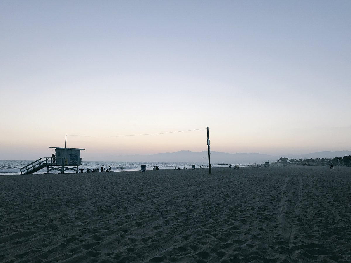 sierraaag_'s tweet photo. Cali was so good too me 😻🎡 and much needed.. blessed to see another year 😌 https://t.co/5rfJ6DlaZ6