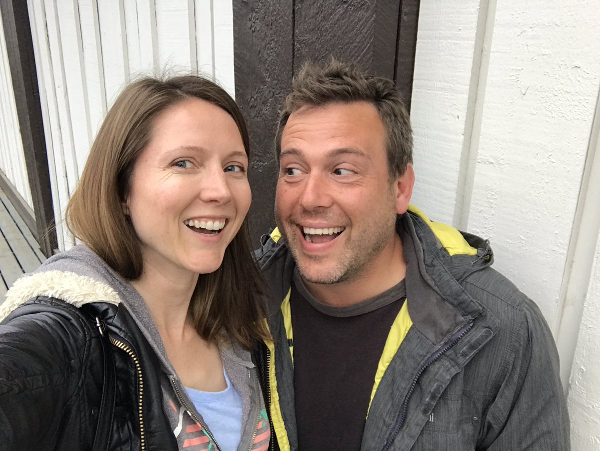 GhostCarFred's tweet photo. Selfie outside The Mad Trapper at 1:30am. It's still bright out. How confusing! #lastfurtrader #arctic https://t.co/KqEMKXjwt7