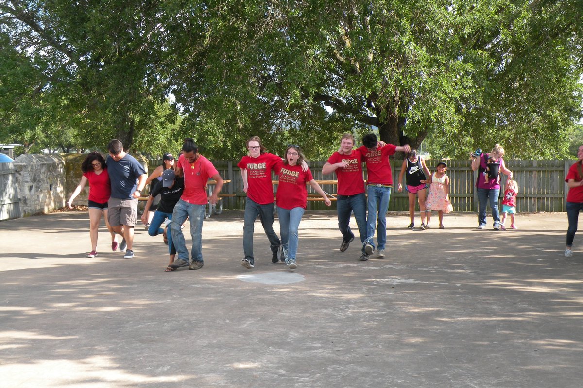 FBGeneralStore1's tweet image. 2017 Annual Company Picnic!