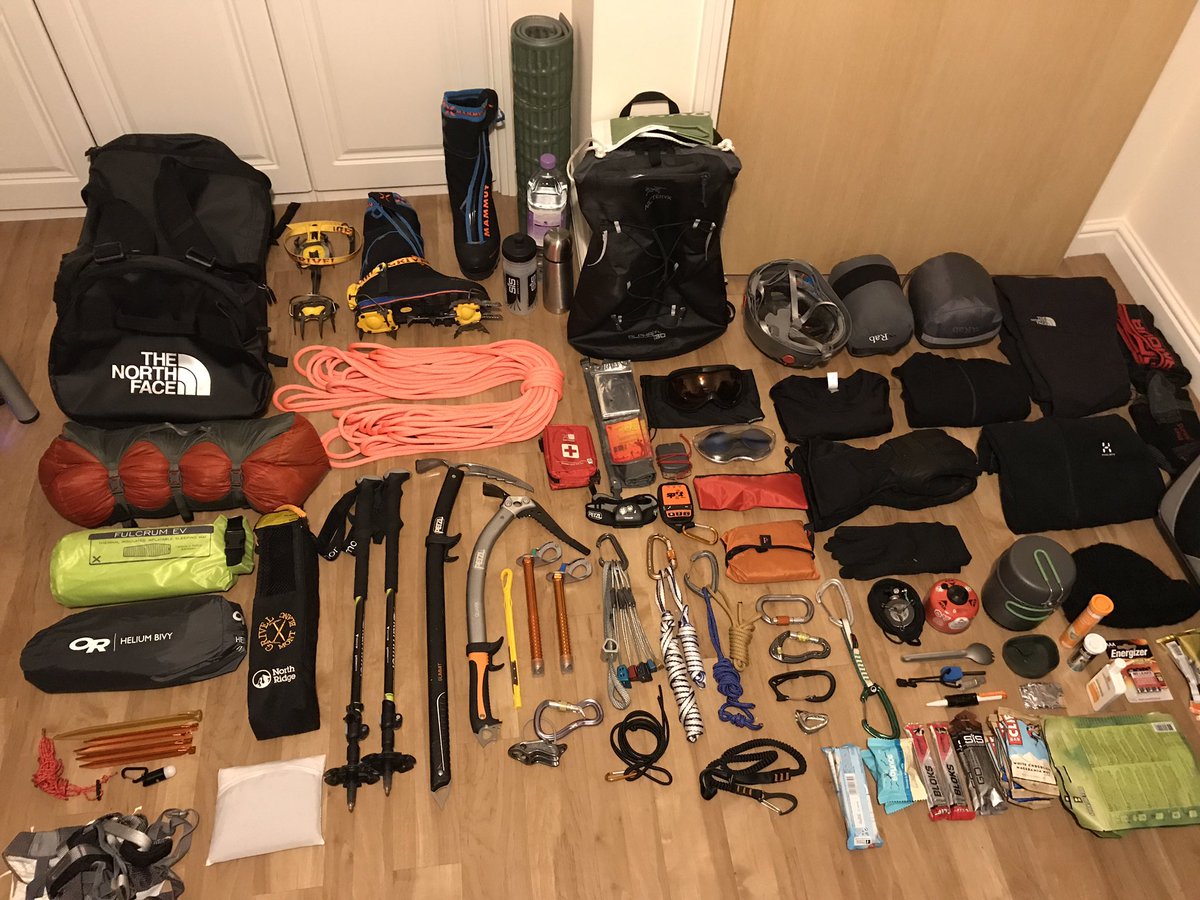 HerrBen's tweet photo. Spent the day packing. #ExpeditionForGood starting tomorrow. @GOODS4GOODuk @cyberduck_uk @everycity https://t.co/eqdM2F4Xks