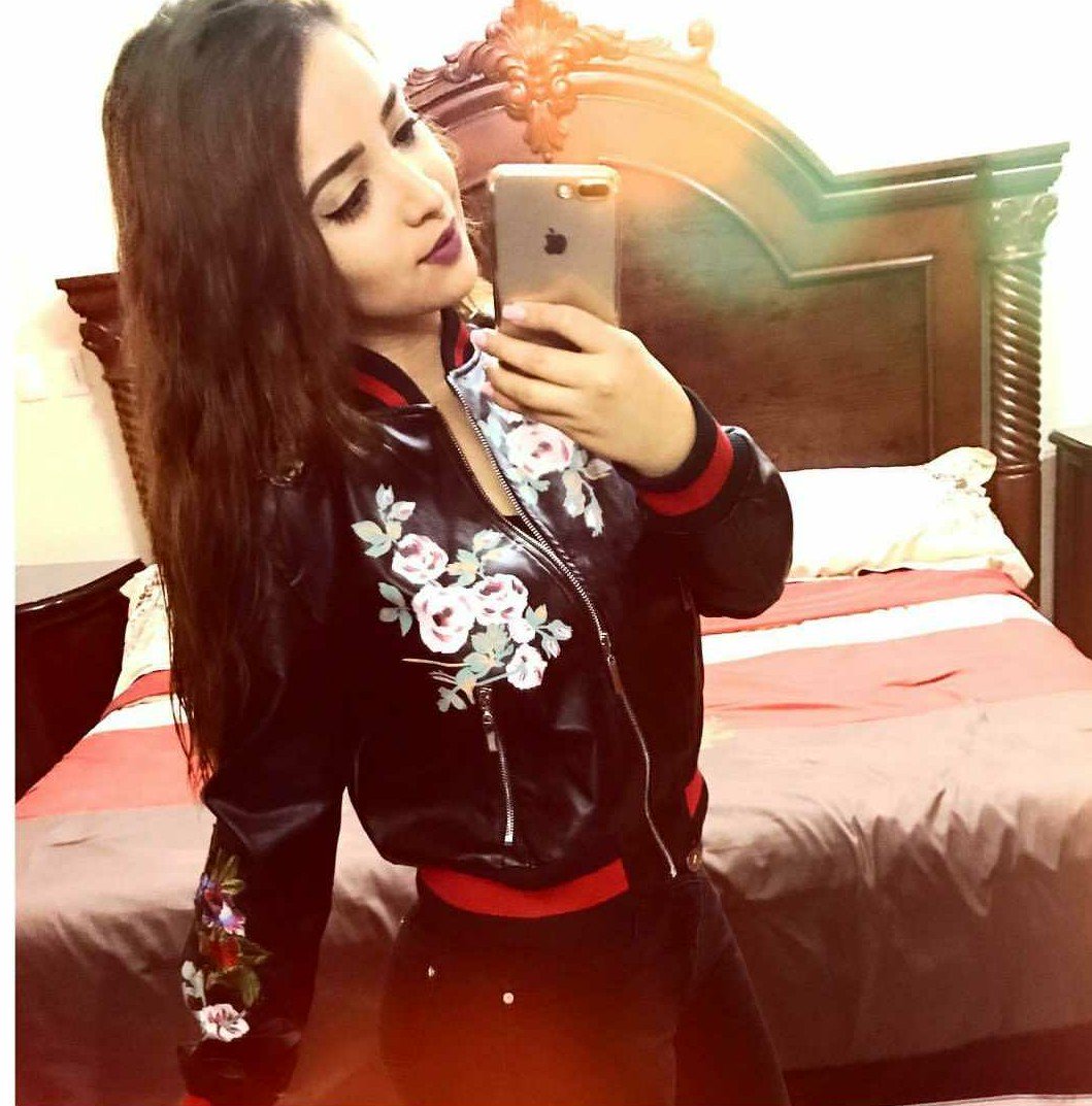 ChetitosGarciia's tweet photo. #LoveJacket♥️ https://t.co/ytLu6SiH8w