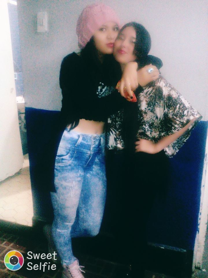 2000Madii's tweet photo. Rapuncell de mi vida 😍👭💅🏼 https://t.co/ksBzOLpoQx