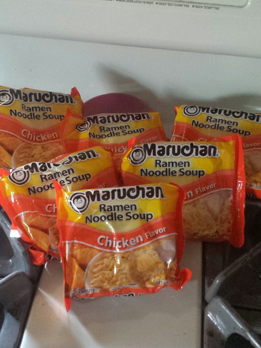 emily_____rose's tweet photo. YESS.. IM HAVING RAMEN!!!
#ramen 
@itsdistefano lol https://t.co/e1Qauynjv1