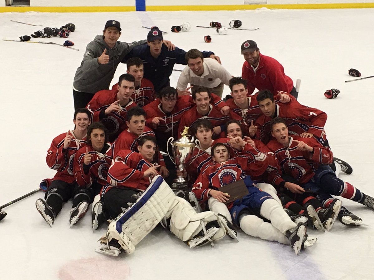 eric_ciccolini's tweet photo. Chowder Cup Champs #ChowderCup #chowdersunday #hugeOTdub https://t.co/6ty7e06fk5