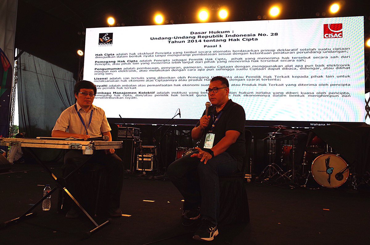 chicohindarto's tweet image. Bersama Pak Djaka mewakili @WAMINFO mempresentasikan topik music copyright di @MatasoraWMF pada 23 Juli 2017