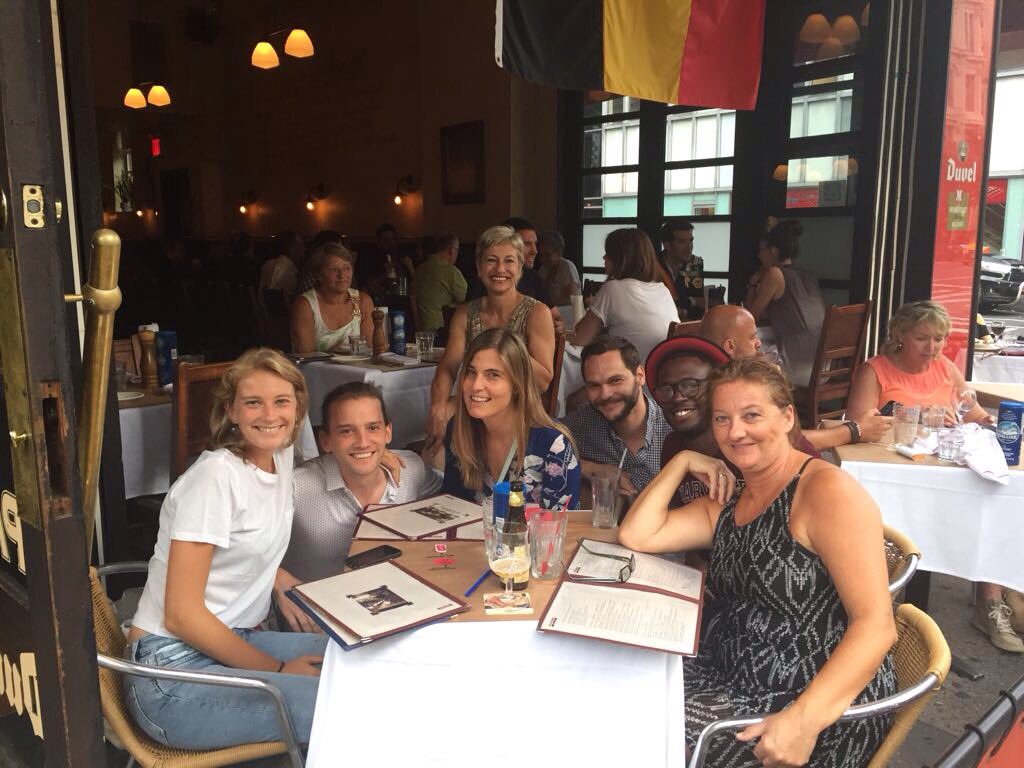 BelChamUSA's tweet photo. Flexing our mussels for Belgian National Day @MarktRestaurant #BelgianNationalDay #NYC #musselsandfrites https://t.co/LCUapKgtIz