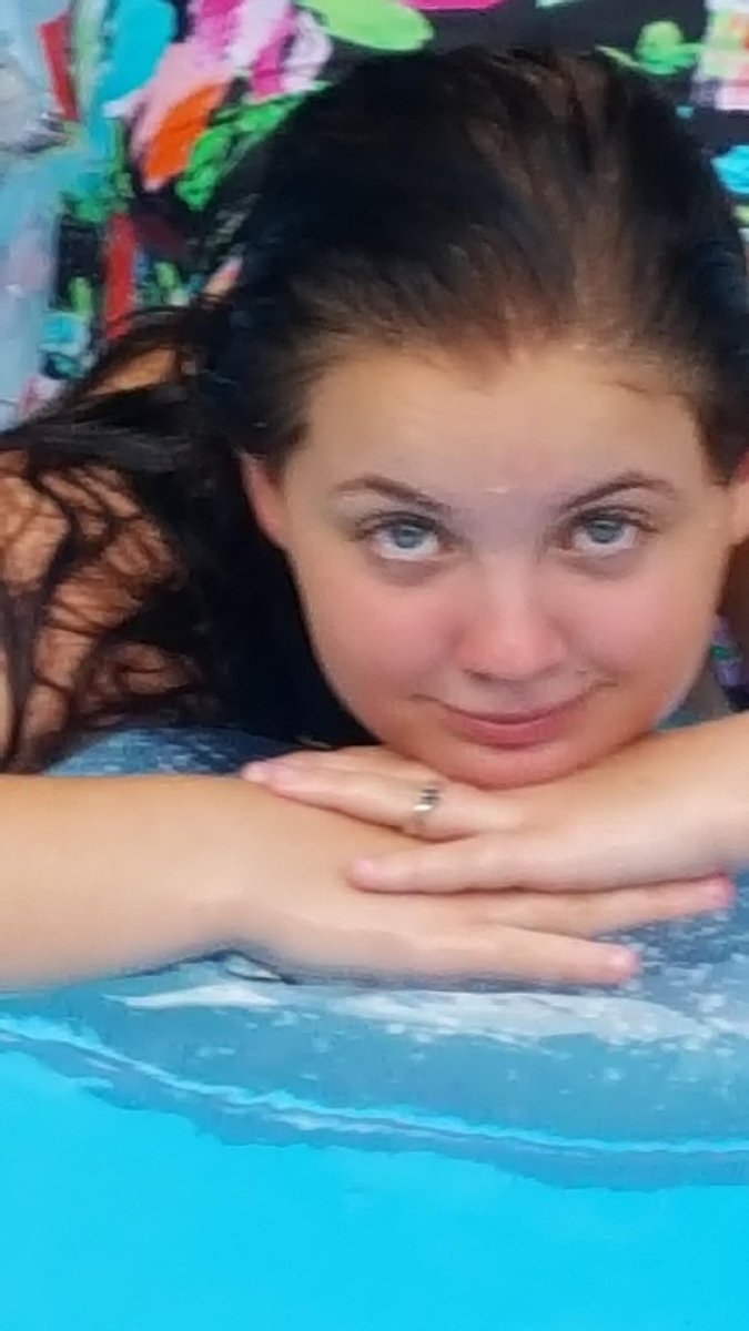 Words can't express how much I love this girl.