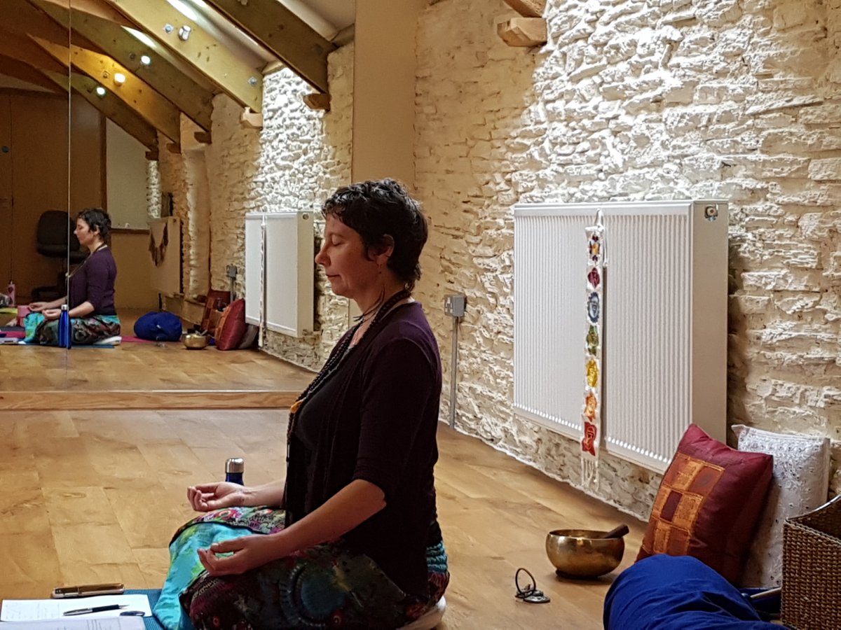suzigarrodevent's tweet photo. #soundtherapy #meditation #Mindfulness #EFT My favourite #anxiety and #StressBuster techniques https://t.co/s9m8Dfw81l