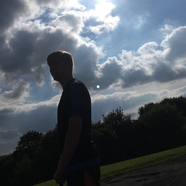 LukeSutton1's tweet photo. #NewProfilePic https://t.co/IqUftN7I0Z