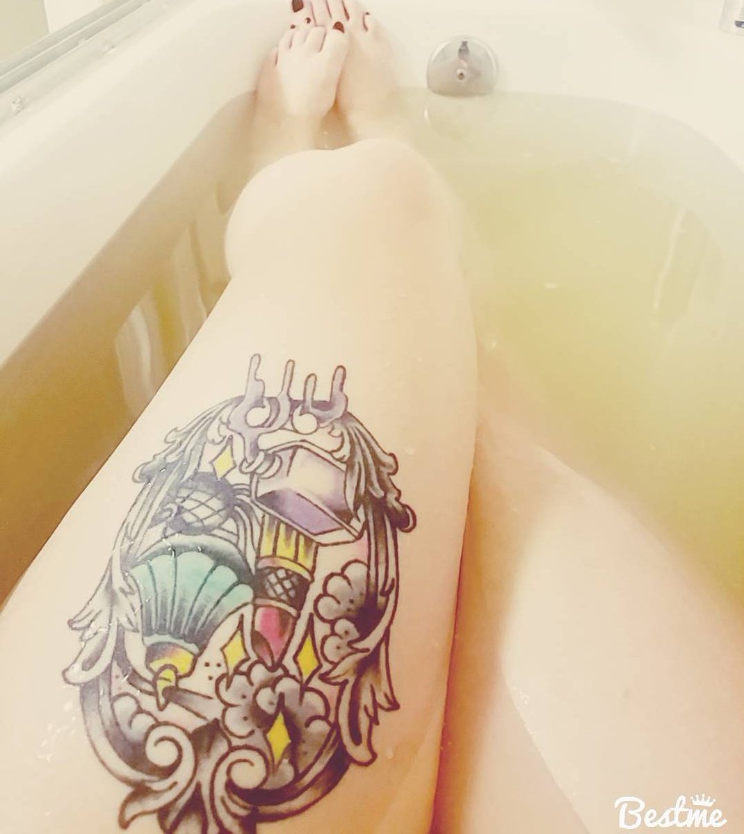 dash_victoria's tweet photo. Chocolate bath for the evening. https://t.co/M30awGOncP