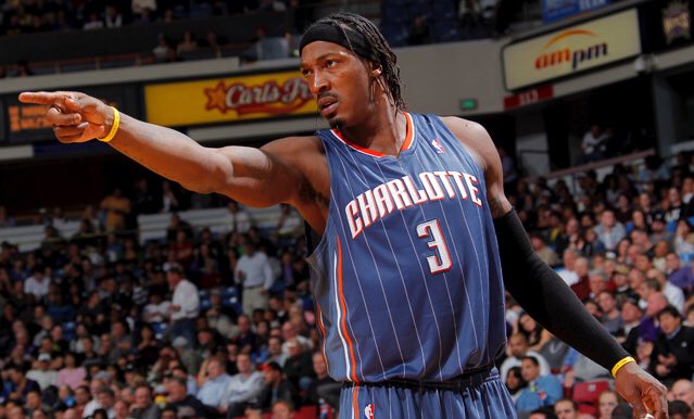 Oh l\oublie Happy birthday en retard à notre Gerald Wallace Un des meilleurs sous l\ère Bobcats 