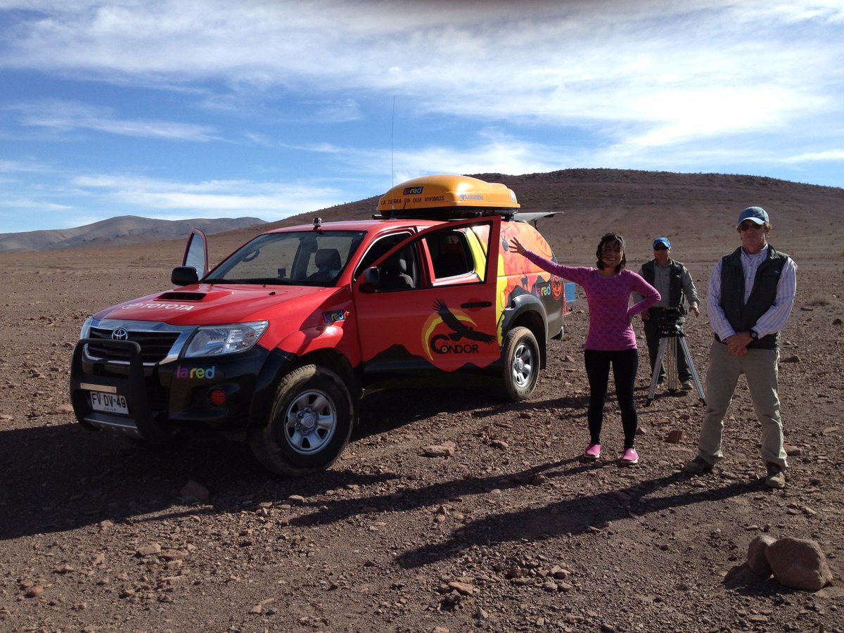 latierrachile's tweet photo. #latierraenquevivimos vamos a volar y explorar por tierra  de Vallenar Copiapo con Sergio Nuño en LaRedTV ahora y en https://t.co/koTTiWiaWf https://t.co/E42KvVbtoV