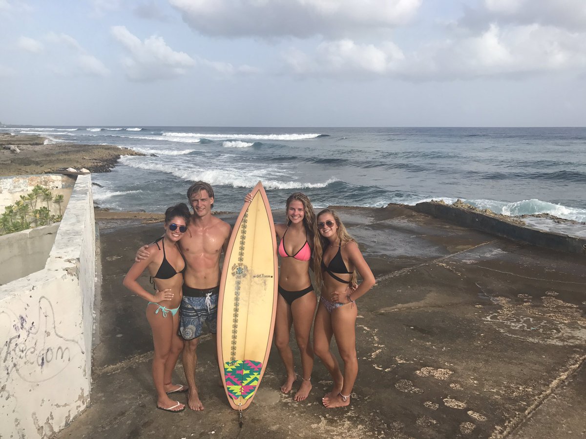 morganmzyk's tweet photo. beachin' 🐬 https://t.co/3pCZpZocwc