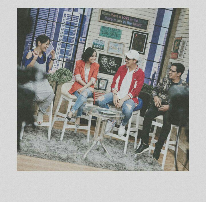 PagiPagi_NET's tweet photo. Zelamat hari senin! Pagi ini ada Rinni dan Jevin di #PagiPagiNET biar seninya makin cihuy! https://t.co/nepmmgyeac