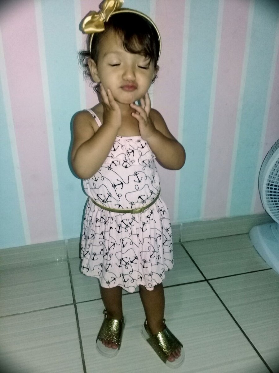 rdzinnnrj's tweet photo. Como amo essa garota .😍❤👌
#PequenaSophia #Babomrm #meuamor❤ https://t.co/Hma5V9FnHd