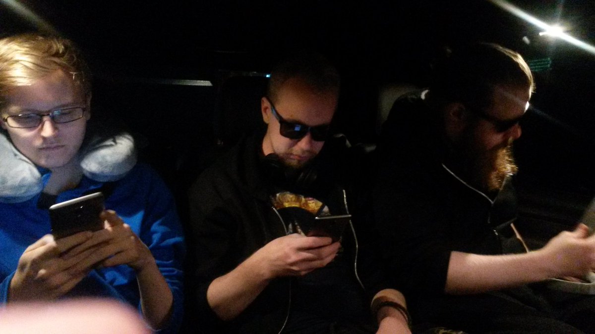 kyynel_ow's tweet photo. Boyz are rdy to head home. Long flights ahead. @LiNkzrOW @zappisOW @fragiOW https://t.co/FktiESfF43
