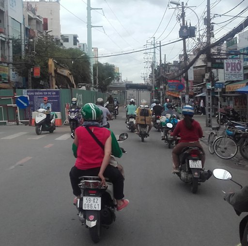 marie__gibert's tweet photo. After #ICAS10 in Chiang Mai, back to (field)work, back to #HCMC streets! https://t.co/VMqhtewUBn
