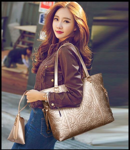 yours2style's tweet photo. FREYA SAFI #Leather #Handbag w/ #Wallet - https://t.co/Ow3gnsT3mS

#DesignerHandbags #Handbags #LuxuryHandbags #WomenFashion #bags #Vintage https://t.co/XdEVLeij70