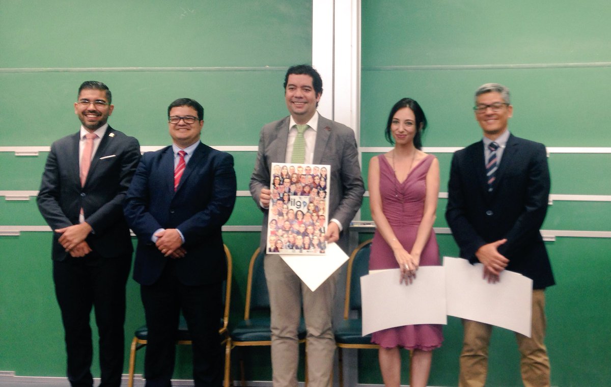 CamiloMontes's tweet photo. Grandes aprendizajes durante #ILGO2017 con colegas gremiales de América Latina. Crecer en un entorno cambiante! https://t.co/h9GyvukrEB