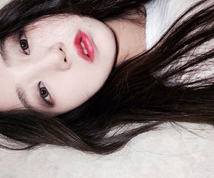 whyjiminkook's tweet photo. @Chimokute @najasfdp you respect me girl, so beautiful #Cindel #RosePicture https://t.co/tkMGv35D1p