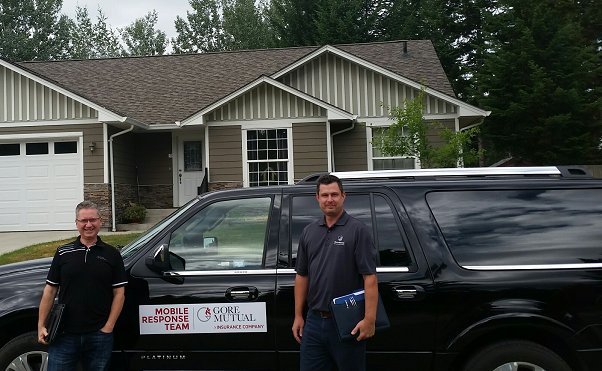 GoreMutual's tweet photo. Our Wildfire Response Team is on the ground in 100 Mile House helping customers impacted by the #BCwildfire. https://t.co/7x9Y89sMnH