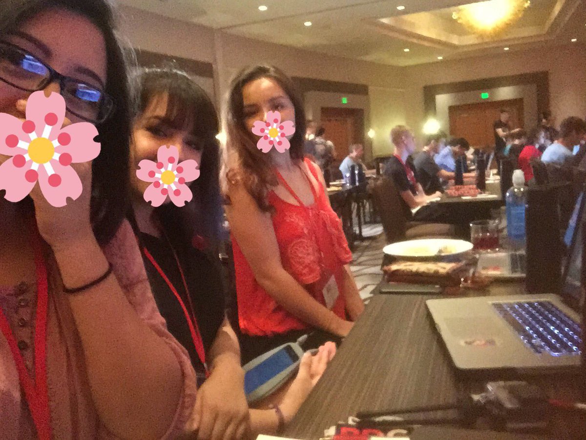 TheMyzta's tweet photo. #RDC17 was amazinggg~ excited to move to san jose next month. Gonna miss y'all :') ❤ https://t.co/381p7V7Iwb