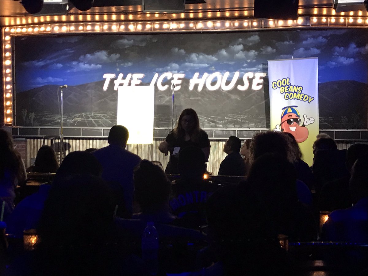 Tory_is_TNT's tweet photo. Ready to get my laugh on. @coolbeanscomedy @wbtourhollywood @coreycraig #coolbeanscomedy https://t.co/pxKrWS9OtE