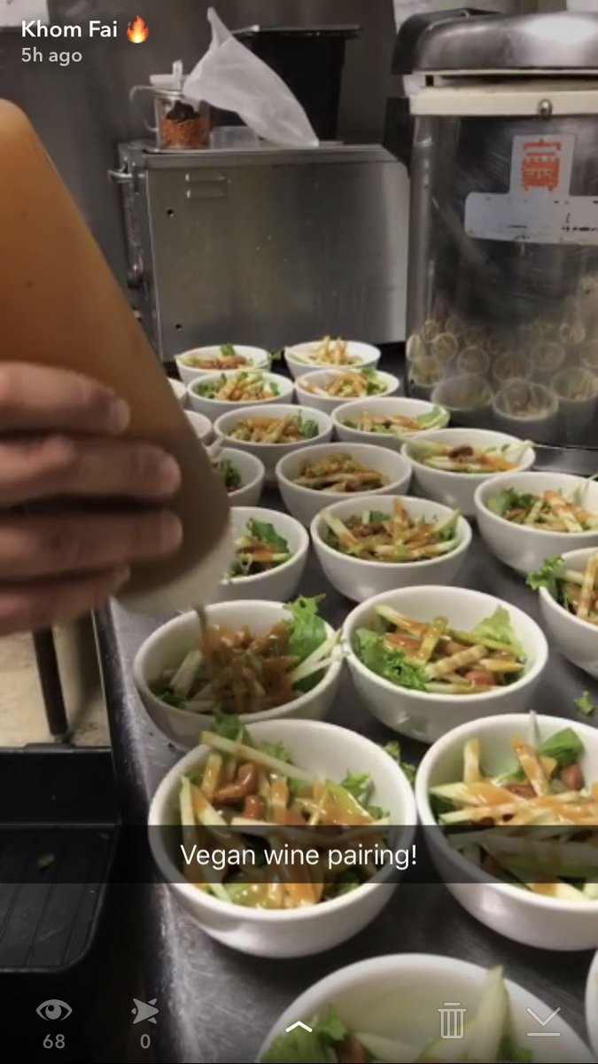 Some shots from our vegan wine and food pairing event earlier today. #veggiefriends