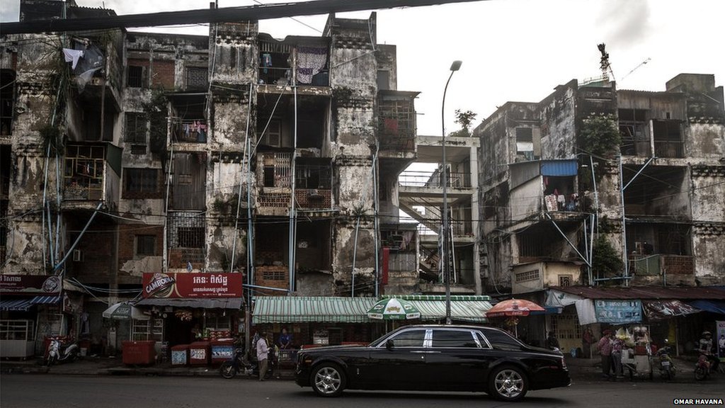 BBCNewsAsia's tweet photo. Farewell to one of Phnom Penh's most recognisable buildings: https://t.co/h6EFCLWDn1 https://t.co/L1KV26OPkM