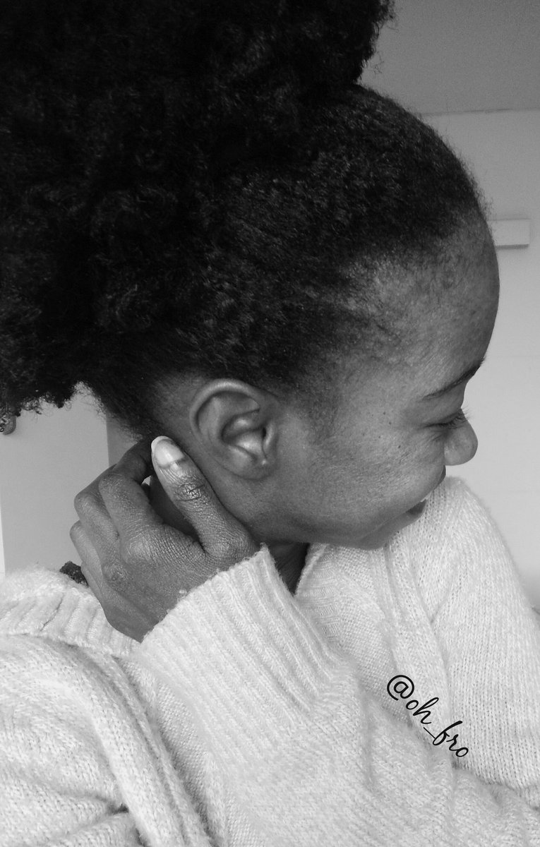 OhFro_'s tweet photo. {New Blog Post} https://t.co/CdK4962cUB #ohfro #naturalhair #afrohealthsa #nhstyles #afropuff #bantuknots #bantuknotout #naturalhairnono https://t.co/fWtmvZX3e3