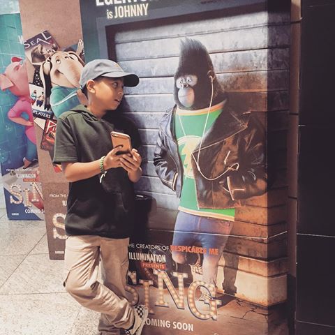 Just S-I-N-G! #latepost  #sing  #movie  😄😄😎😎😎👍🏼🎤📽🎤📽👍🏼🤘🏻🤘🏻🤗😄🎵🎼🎤🎷🎻🎺🎸🎹