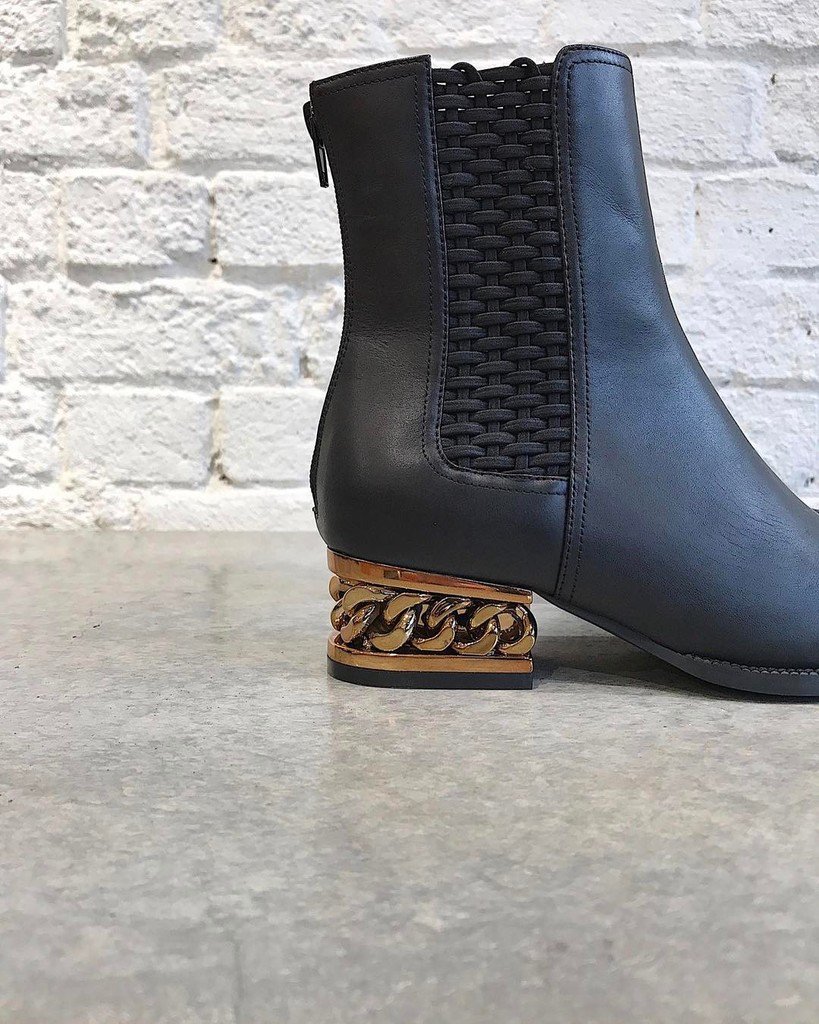 AMO_STORE's tweet photo. It's all in the detail • Starting the week right with our Jeffrey Campbell Howell woven gusset boot. #gold #love #jeffreycampbell #amostore… https://t.co/EKwhYPslFO