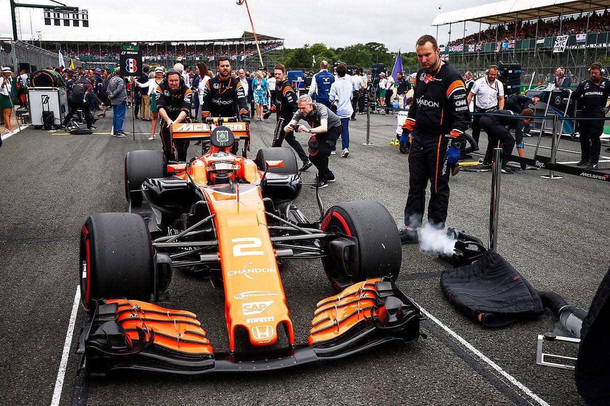 svandoorne's tweet photo. Race week🙌👊 #SV2 #McLarenHonda #HungarianGP https://t.co/mPKrJV6t5N