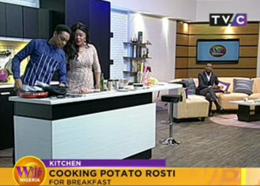 TVCconnect's tweet photo. Cooking potato rosti for #Breakfast with @miyonsea on #WakeUpNigeria #TVCBreakfastShow with @titithedynamite and @YomiOwope https://t.co/RxDCjt4bJY
