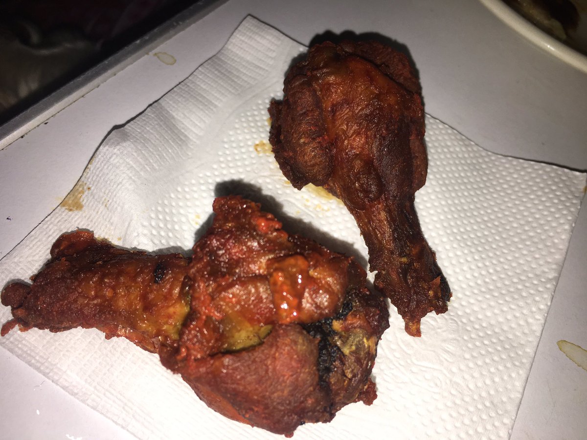 CarlJaime's tweet photo. Amigos, está es la falta de compromiso y calidad de una empresa para con sus clientes @WingstopMexico @wingstop  #ComidaQuemada #PésimoSabor https://t.co/zxT7Ln8zuK