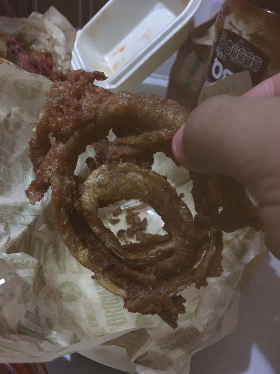 CarlJaime's tweet photo. Amigos, está es la falta de compromiso y calidad de una empresa para con sus clientes @WingstopMexico @wingstop  #ComidaQuemada #PésimoSabor https://t.co/zxT7Ln8zuK