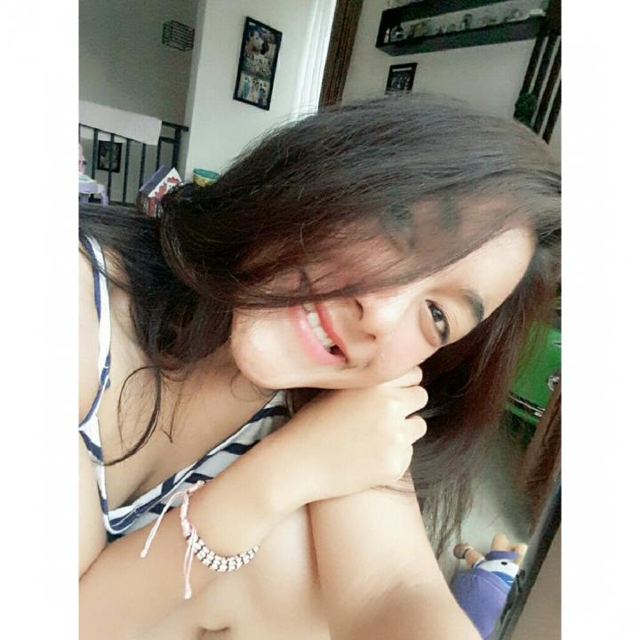 syvanessa_'s tweet photo. ayo pergi bersamaku on #BIGOLIVE https://t.co/lhEGkxk1hY https://t.co/P8kmcfnklk