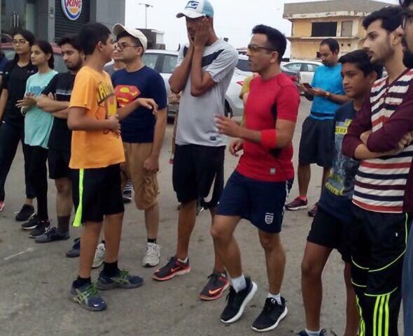 KarachiRunForum's tweet photo. Group run 23 July 2017 #KRF #KarachiRunForum #WeRunAsOne https://t.co/hwbZQqkepq
