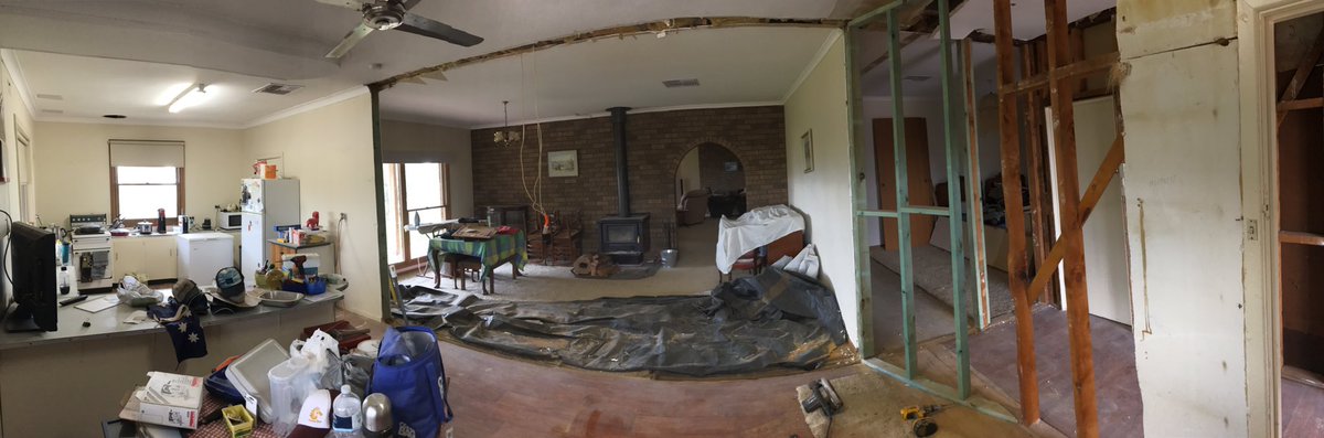 McPuc's tweet photo. This morning there was a wall. Now not so much wall. Open plan living #kitchen17 https://t.co/1nrdgYLG6a