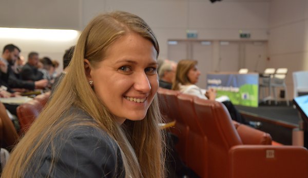 AMIFsverige's tweet photo. "Levererar resultat och gör verklig skillnad" EU-kollega om beviljade projekt och Sveriges genomförande av #AMIFse https://t.co/oWp8wuQpxW https://t.co/PFiIumTBJG