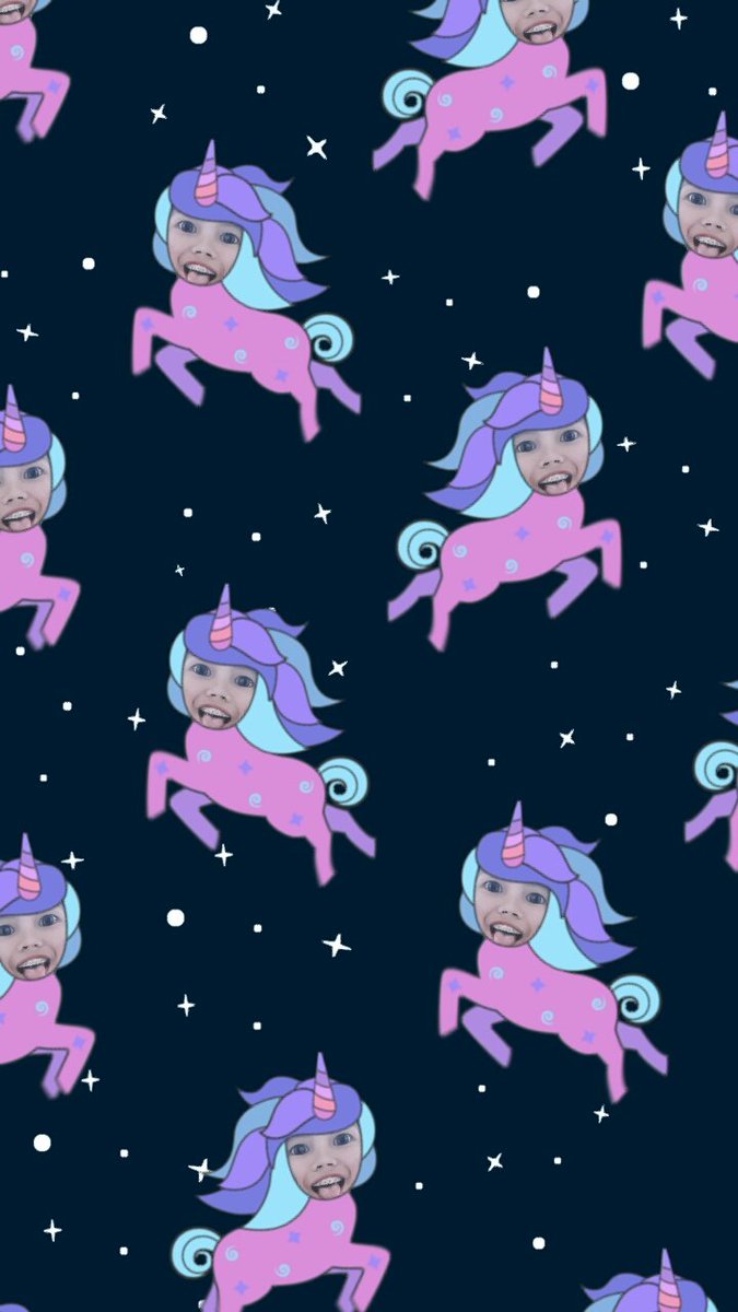 claiclaireee's tweet photo. Being a person is getting too complicated. Time to be a unicorn! ๐๐
#unitato #halfunicorn #halfpotato ๐ https://t.co/D5yJUiJFF6