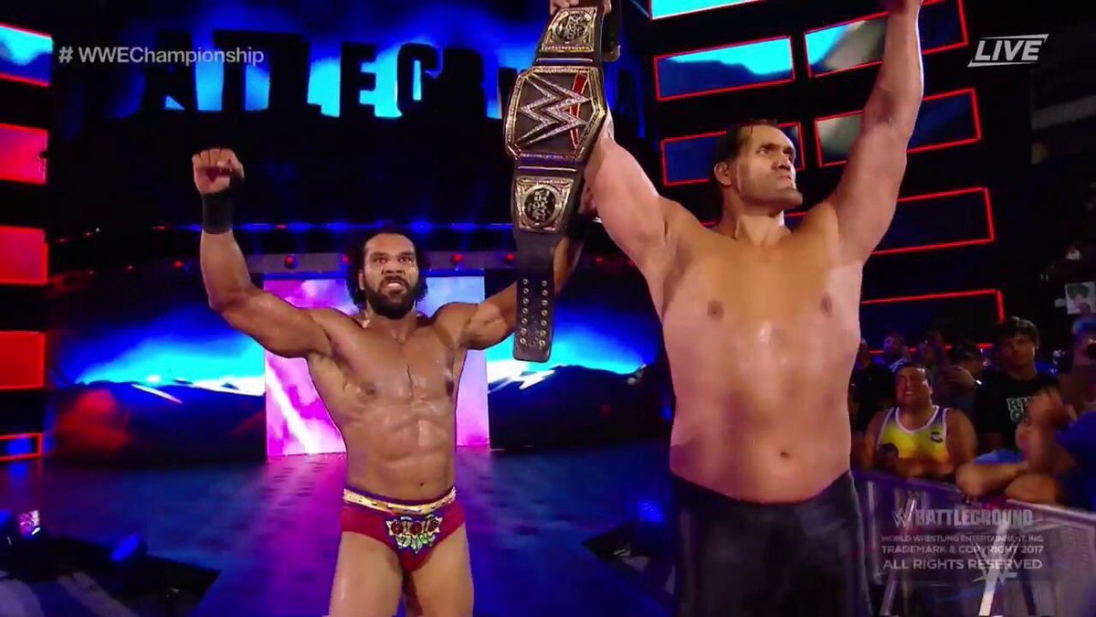 mwla24's tweet photo. I think Khali discreetly wants the title...one step at a time big fella #WWEBattleground #handchop https://t.co/LqjWcFKOLc