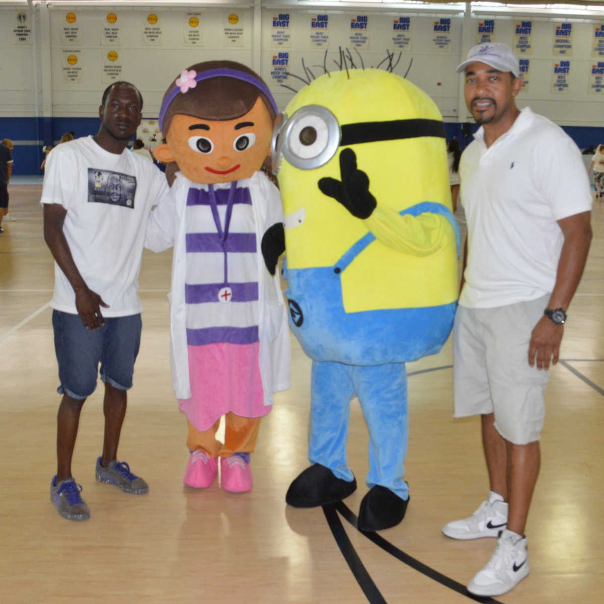 blkppromotes's tweet photo. Great community turnout for @threedoctors and @SetonHall Charity Walkathon RT: @AllAboutNJ @RLSMetro @njdotcom https://t.co/yvR8U3slLv