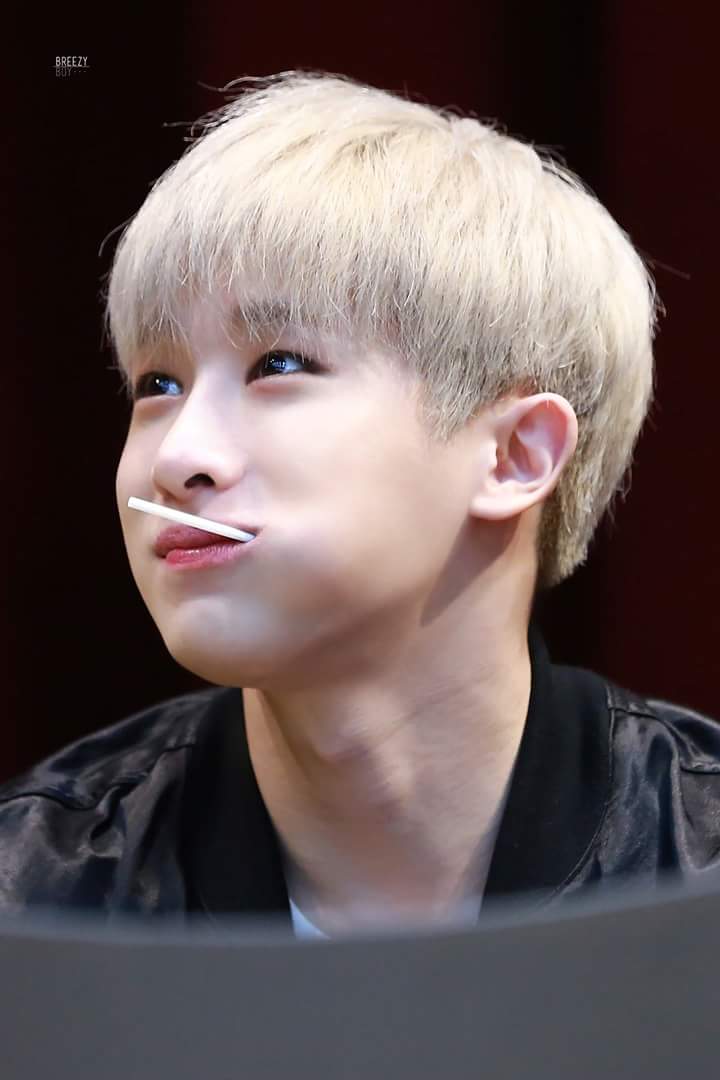 Monsta_X_Mexico's tweet photo. Buenas noches 💕😴
🍊 | Monsta X - 몬스타엑스 - México
#Wonho #원호 #Monsta X #MonstaXMexico #Shownu #Minhyuk #Kihyun #몬스타엑스 #Jooheon #IM #hyungwon https://t.co/M2CqvLNAOX